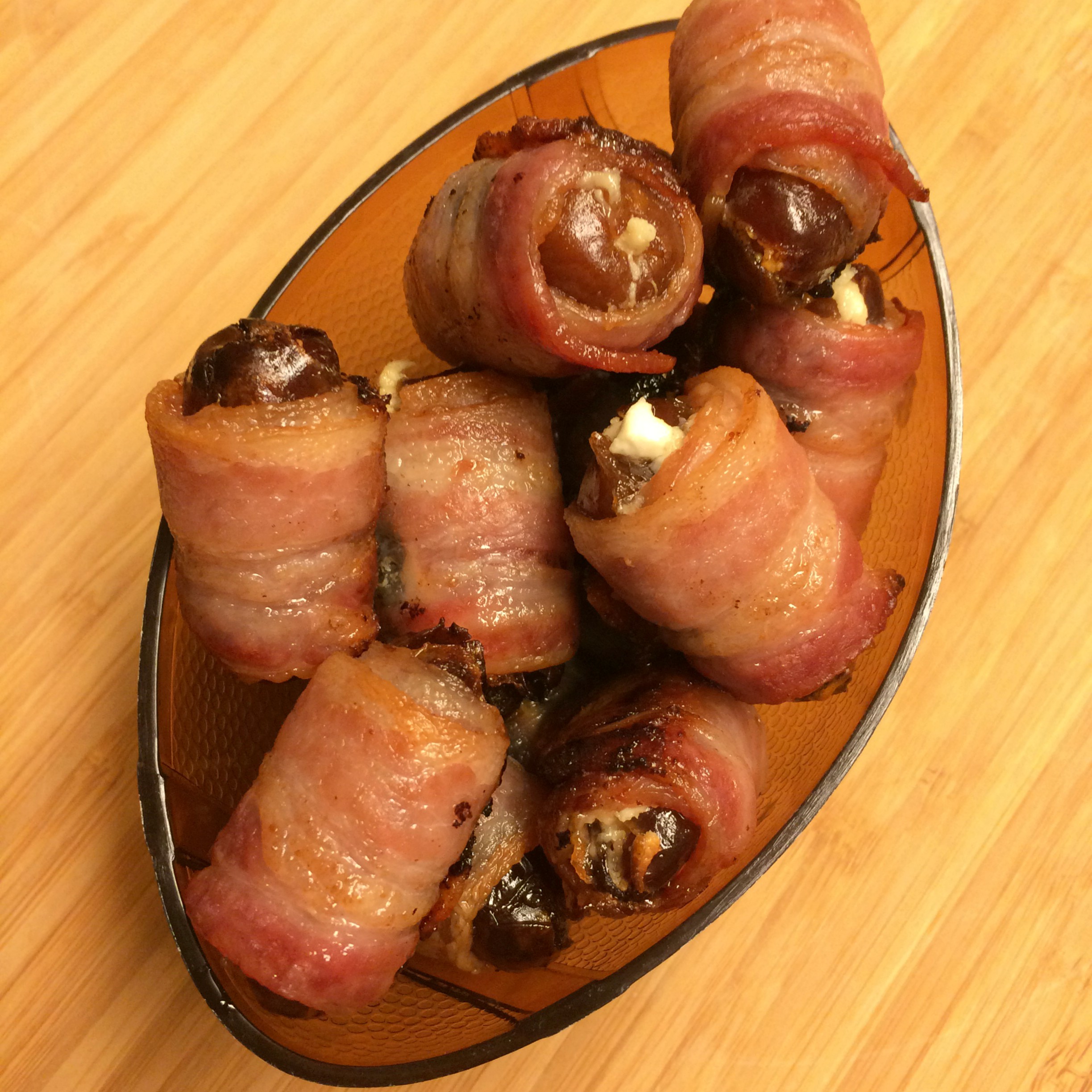 bacon-wrapped-dates-with-goat-cheese-and-almonds-the-sisters-kitchen